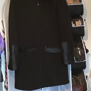Oxygen black 3/4 length jacket EUC🤩